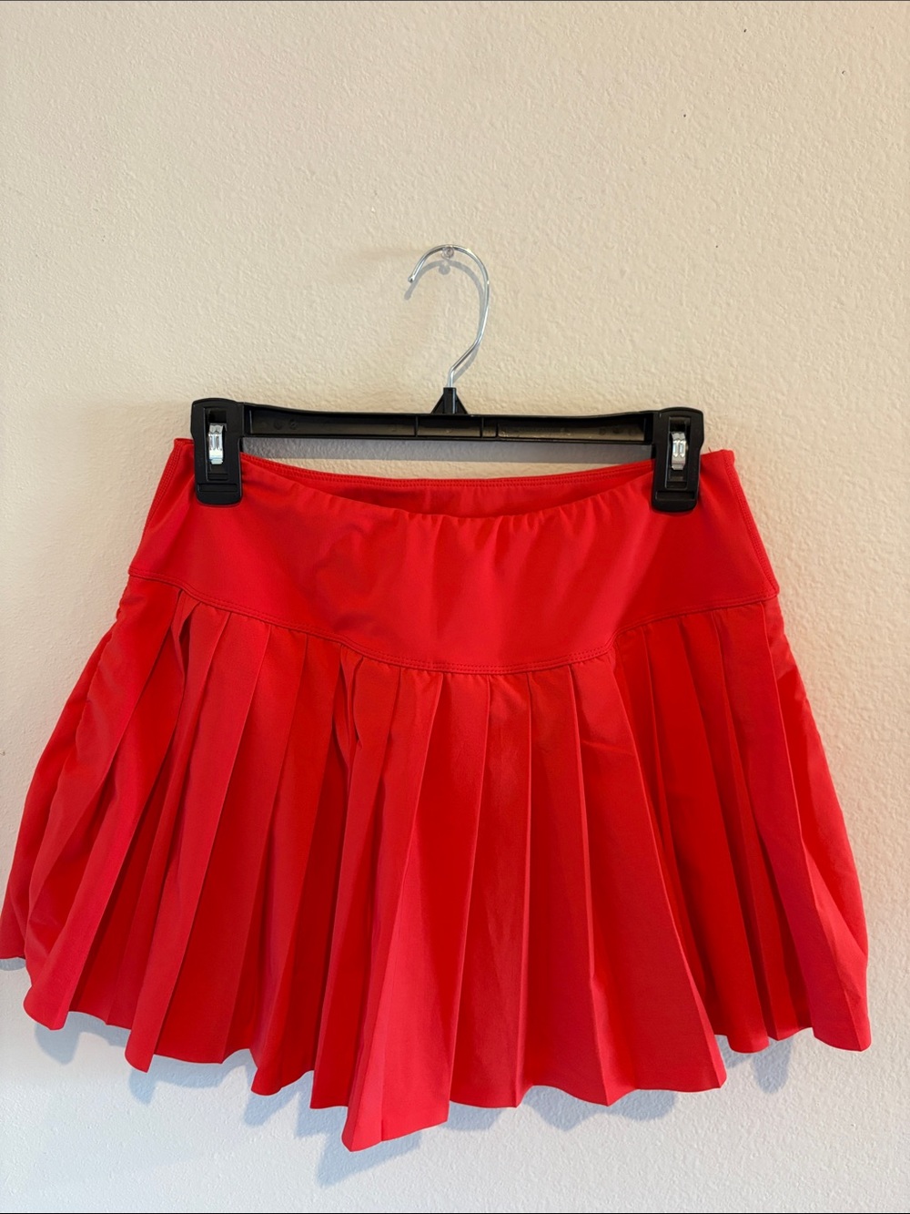 pleated tennis skirt w/ built in athletic shorts